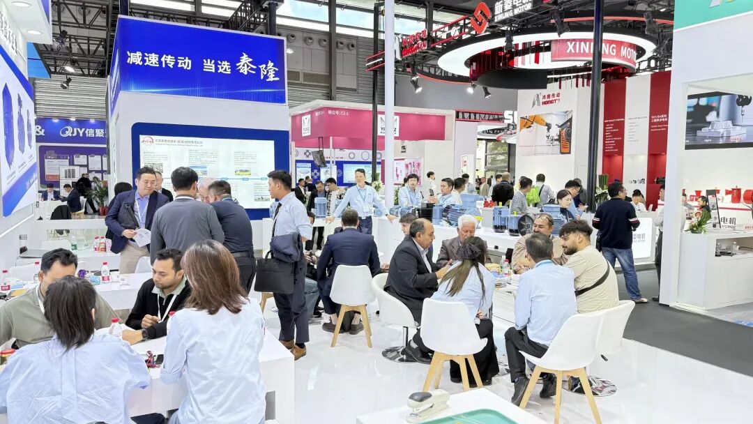 人气、口碑、成交——方力在PTC ASIA 2025上交出了一份亮眼的答卷 人气、口碑、成交——方力在PTC ASIA 2025上交出了一份亮眼的答卷